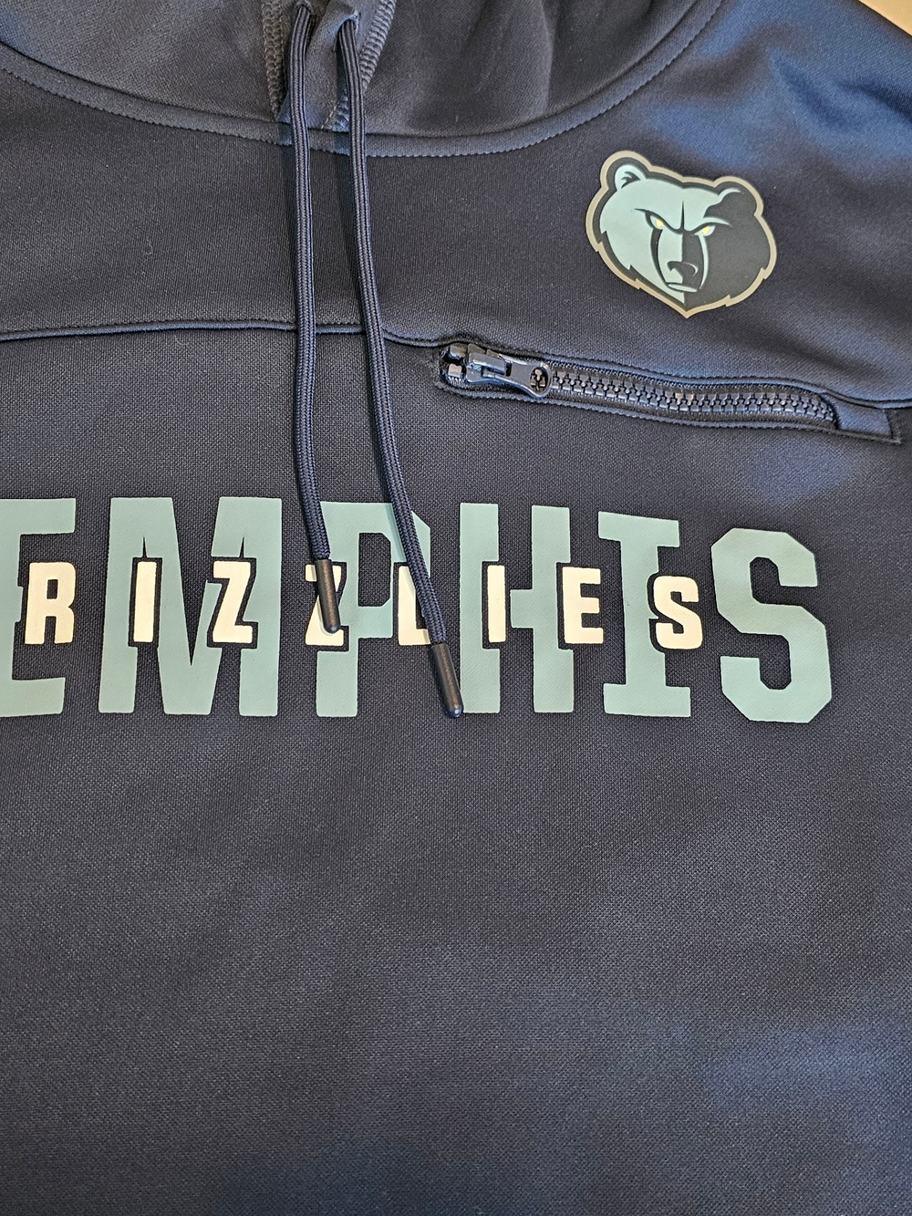 NEW!!!  MENS XL OFFICIAL NBA MEMPHIS GRIZZLIES HOODIE